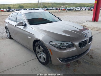 BMW 528I 2011