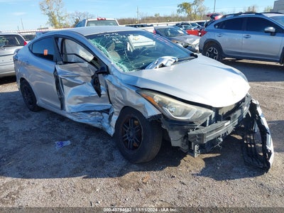 HYUNDAI ELANTRA 2016