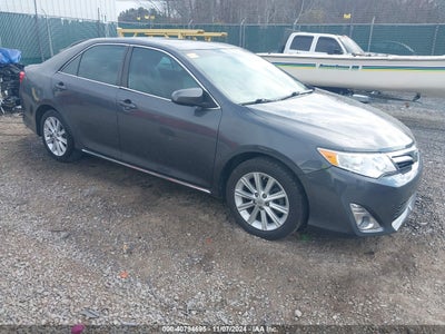 TOYOTA CAMRY 2014