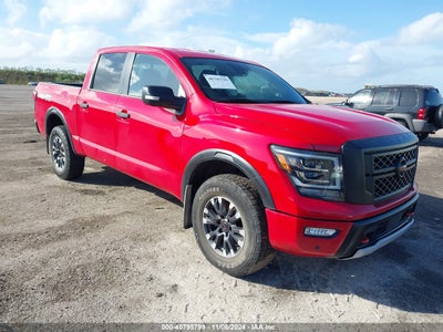 NISSAN TITAN 2022