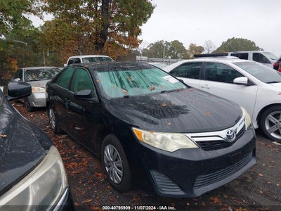 TOYOTA CAMRY 2012