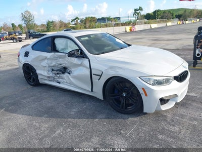 BMW M4 2015