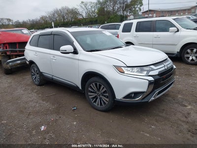 MITSUBISHI OUTLANDER 2019