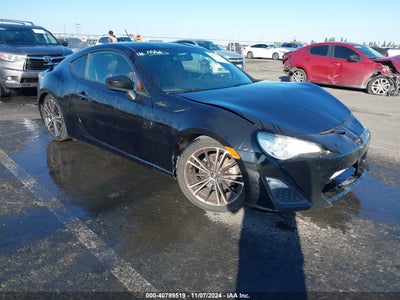 SCION FR-S 2013