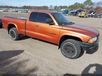 DODGE DAKOTA 2000