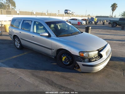VOLVO V70 2004