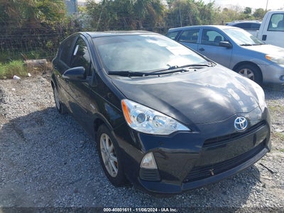 TOYOTA PRIUS C 2013