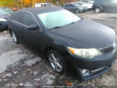 TOYOTA CAMRY 2012