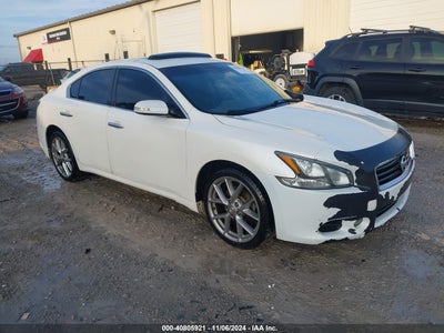 NISSAN MAXIMA 2012
