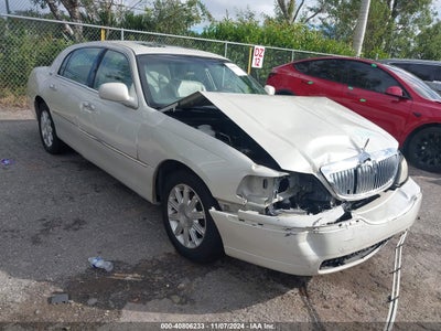 LINCOLN TOWN CAR 2007