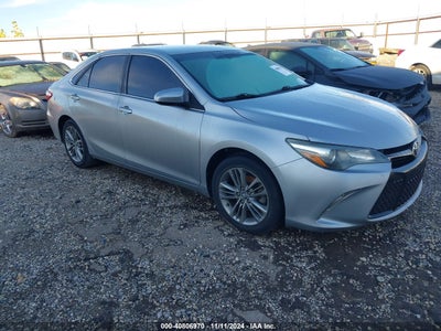 TOYOTA CAMRY 2016