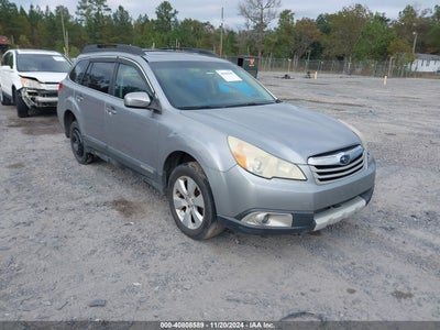 SUBARU OUTBACK 2010