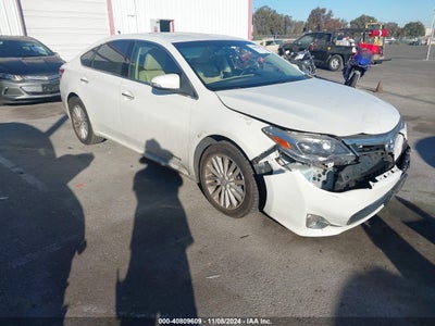 TOYOTA AVALON HYBRID 2015