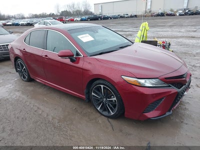 TOYOTA CAMRY 2018
