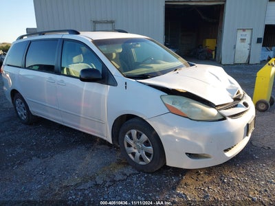 TOYOTA SIENNA 2006