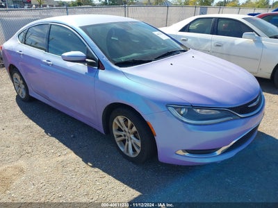 CHRYSLER 200 2015