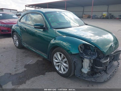 VOLKSWAGEN BEETLE 2017