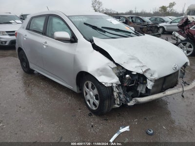 TOYOTA MATRIX 2010