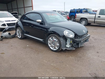 VOLKSWAGEN BEETLE 2013