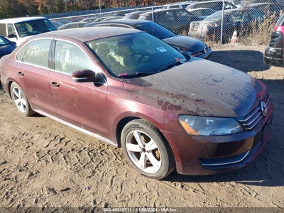 VOLKSWAGEN PASSAT 2012