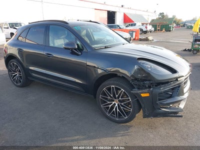 PORSCHE MACAN 2022