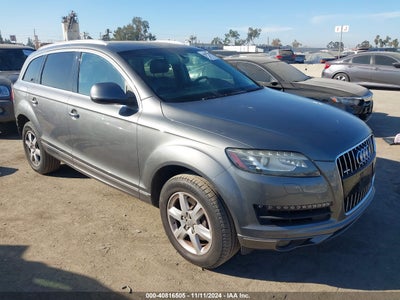 AUDI Q7 2015