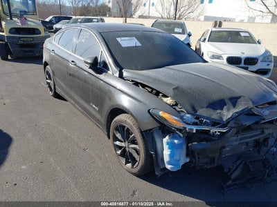 FORD FUSION HYBRID 2019
