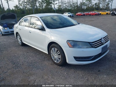 VOLKSWAGEN PASSAT 2014