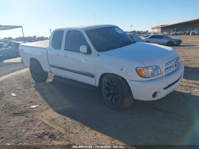 TOYOTA TUNDRA 2004