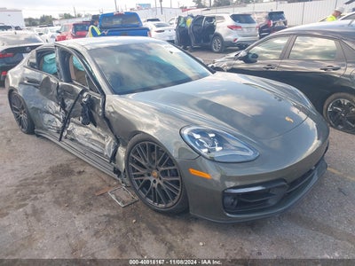 PORSCHE PANAMERA 2023