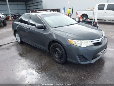 TOYOTA CAMRY 2012
