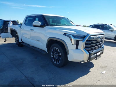TOYOTA TUNDRA 2024