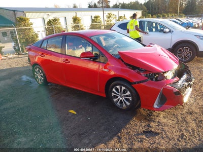 TOYOTA PRIUS PRIME 2021