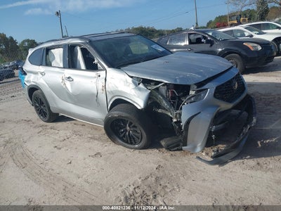 TOYOTA HIGHLANDER 2024