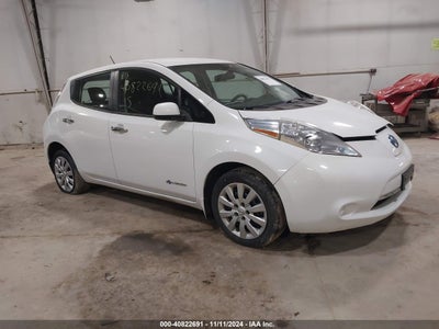NISSAN LEAF 2015