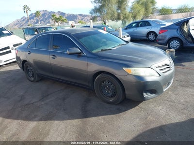 TOYOTA CAMRY 2011