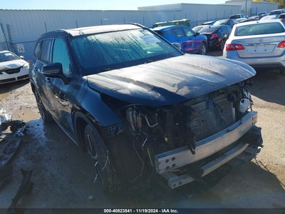TOYOTA HIGHLANDER 2021