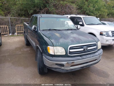 TOYOTA TUNDRA 2002