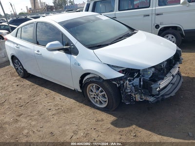 TOYOTA PRIUS PRIME 2022