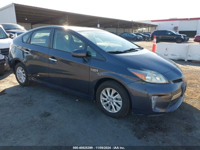 TOYOTA PRIUS PLUG-IN 2014