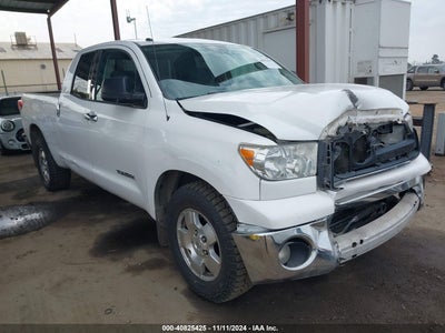TOYOTA TUNDRA 2012