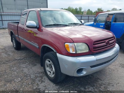 TOYOTA TUNDRA 2002