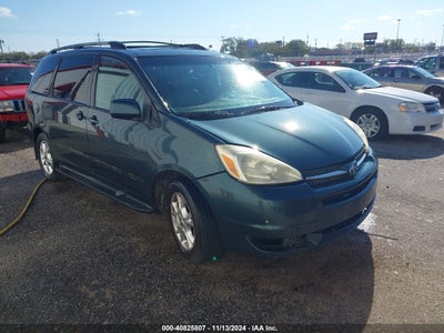 TOYOTA SIENNA 2004