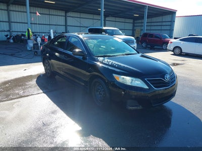 TOYOTA CAMRY 2011