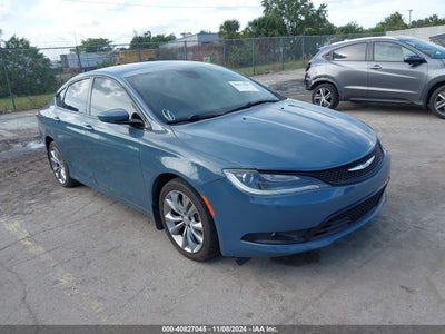 CHRYSLER 200 2015
