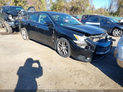 NISSAN MAXIMA 2011