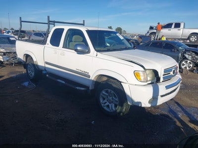 TOYOTA TUNDRA 2004