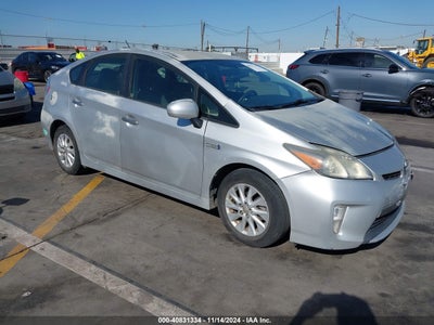 TOYOTA PRIUS PLUG-IN 2012
