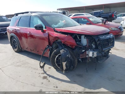 NISSAN PATHFINDER 2024