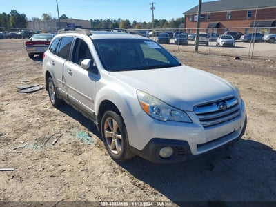 SUBARU OUTBACK 2013